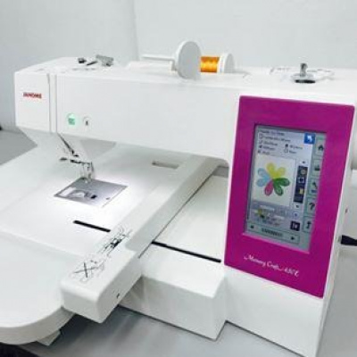 Janome Memory Craft 230E